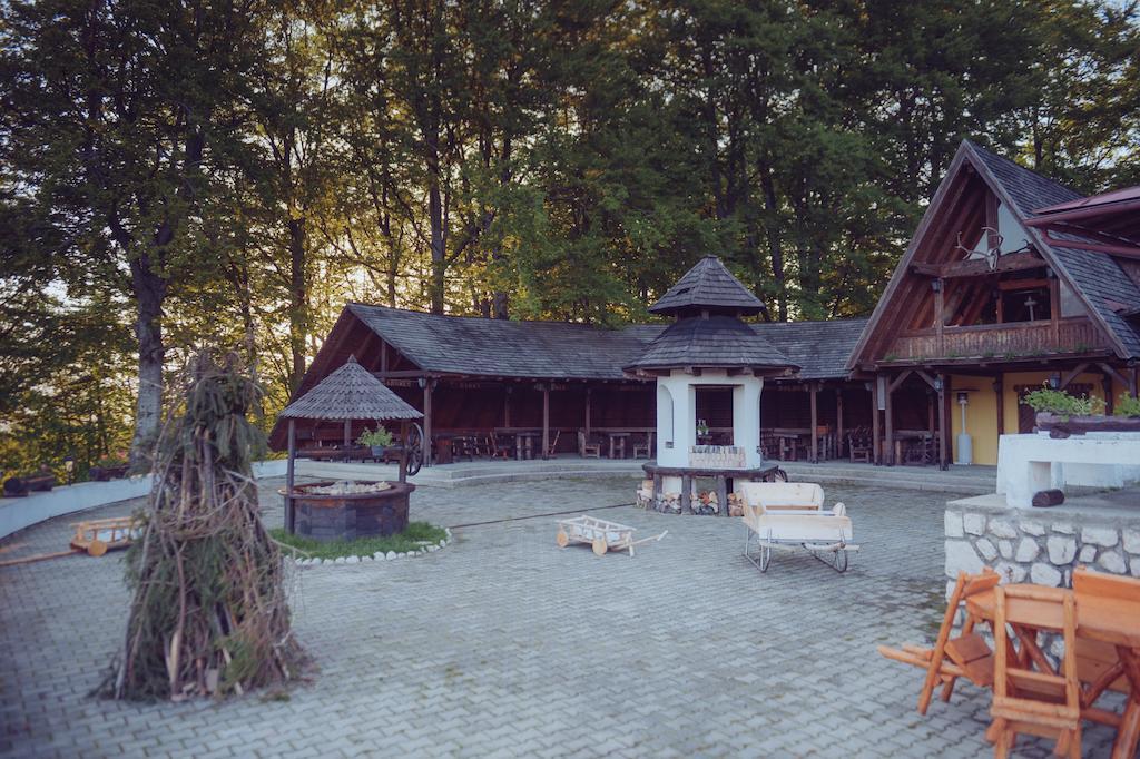 Cabana Trei Brazi Предял Экстерьер фото